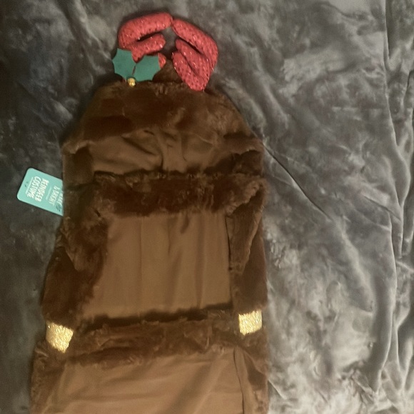 BNWT large dog reindeer costume bought at PetSmart.  Super soft, w/ jingle bell. - Picture 3 of 16